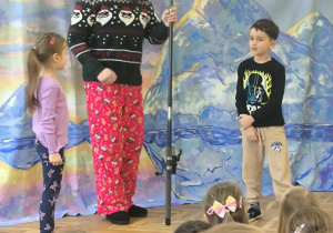 Przedstawienie pt. "Zimowa Przygoda dr. Dolittle"