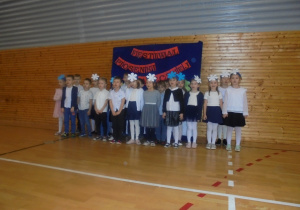 Żuki podczas Festiwalu piosenki świątecznej