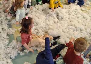 warsztaty sensoryczne w grupie krasnale