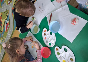 malowanie dinozaurów