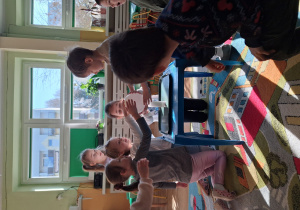 Czy można nadmuchać balon bez dmuchania?