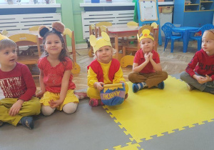 Dzieci świętują Dzień Kubusia Puchatka