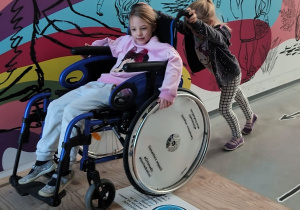 Sprawdzamy jak ludzie poruszają się na wózku inwalidzkim